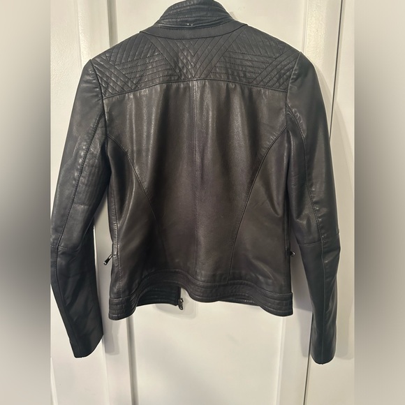 Danier leather jacket - Picture 3 of 7